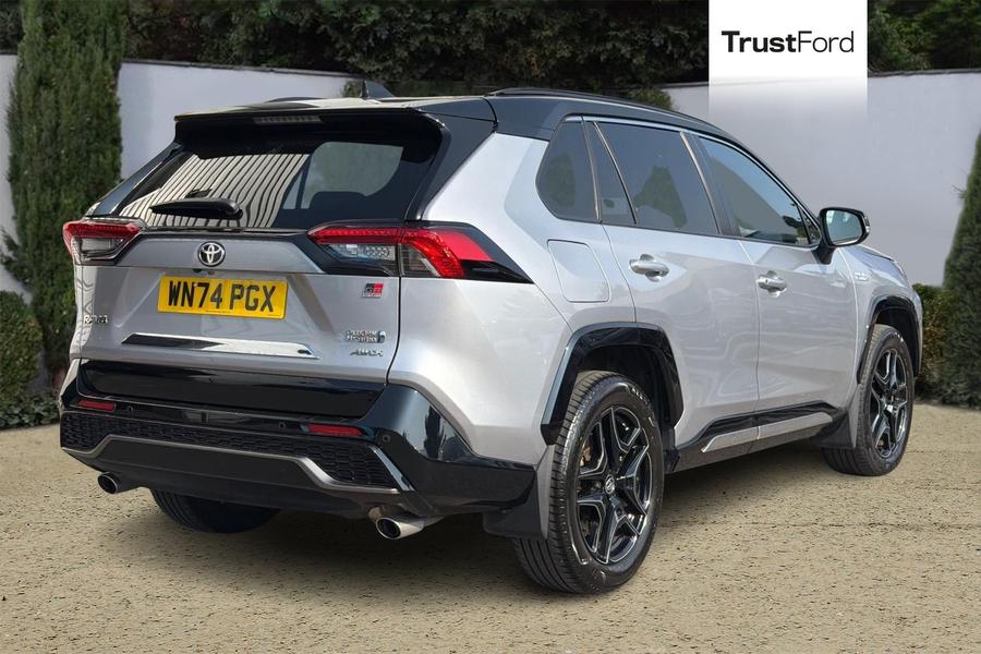 Toyota RAV4 Photo autoimg-fbf49b73a84c4c4a73ea6bfe8fa6ce4b0a55c975.jpg