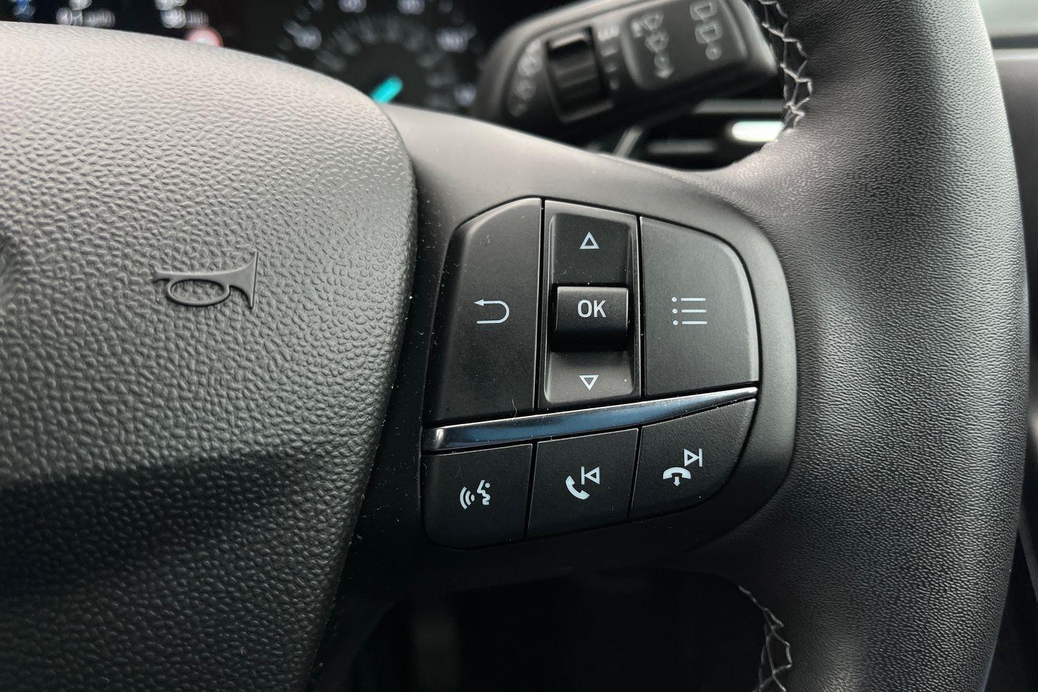Ford FIESTA Photo 29