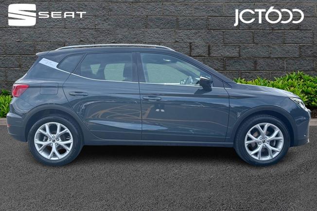 SEAT Arona Photo 4