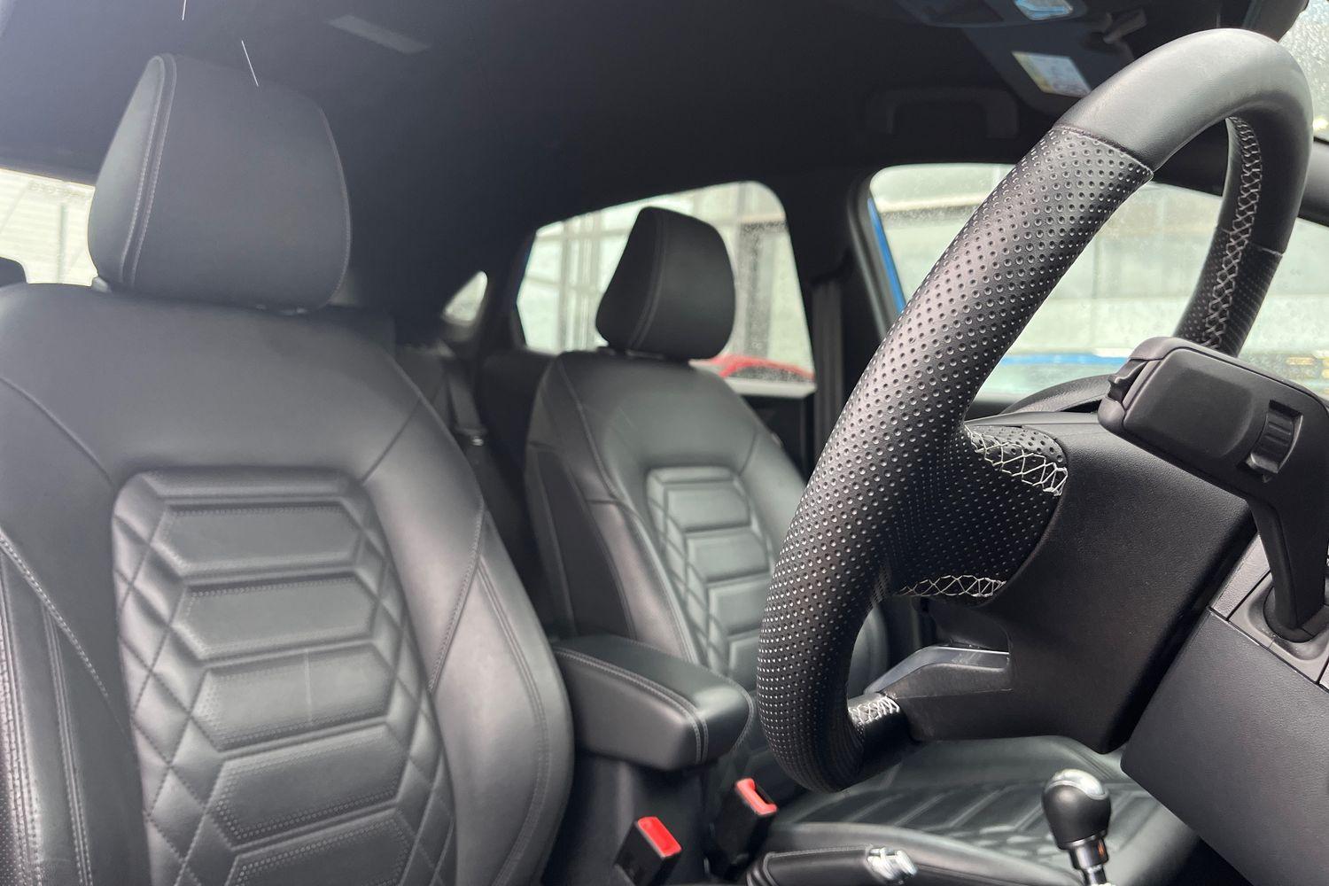 Ford PUMA Photo 16