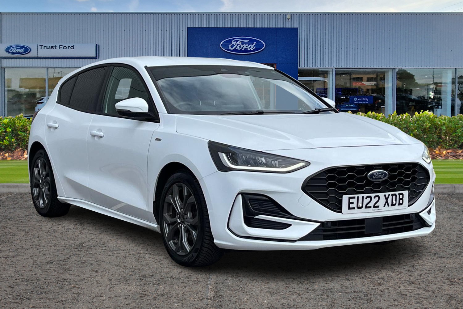 Ford FOCUS Photo 0