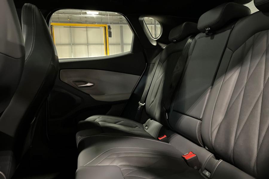 Ford CAPRI Photo autoimg-fbff18454acf95993fe97676592401fd5368e47d.jpg