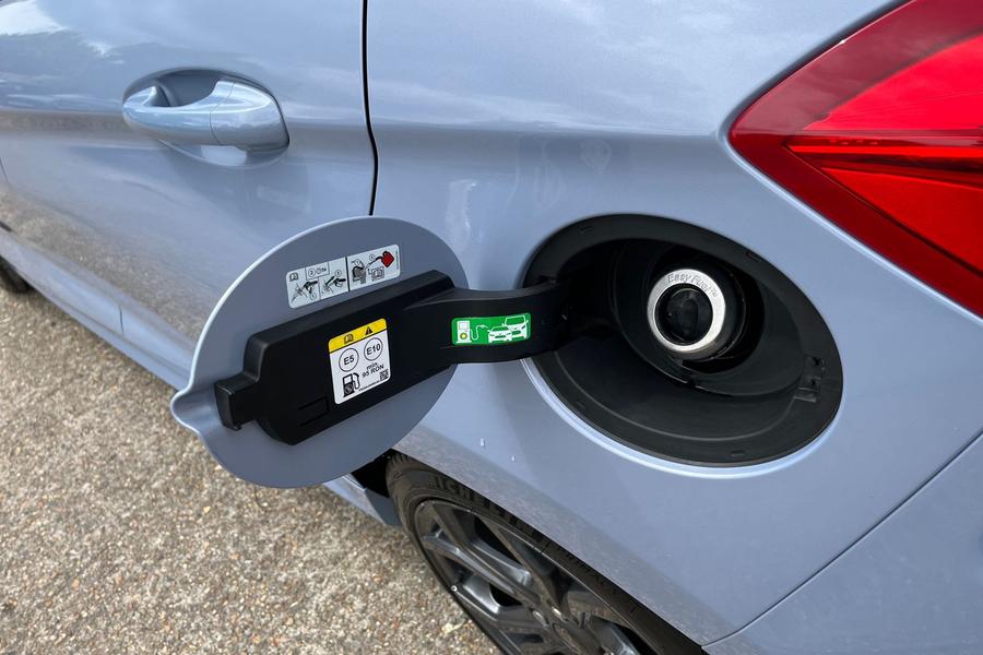 Ford Fiesta Photo autoimg-fbffebec506c38528739f445fa5b487747d98742.jpg
