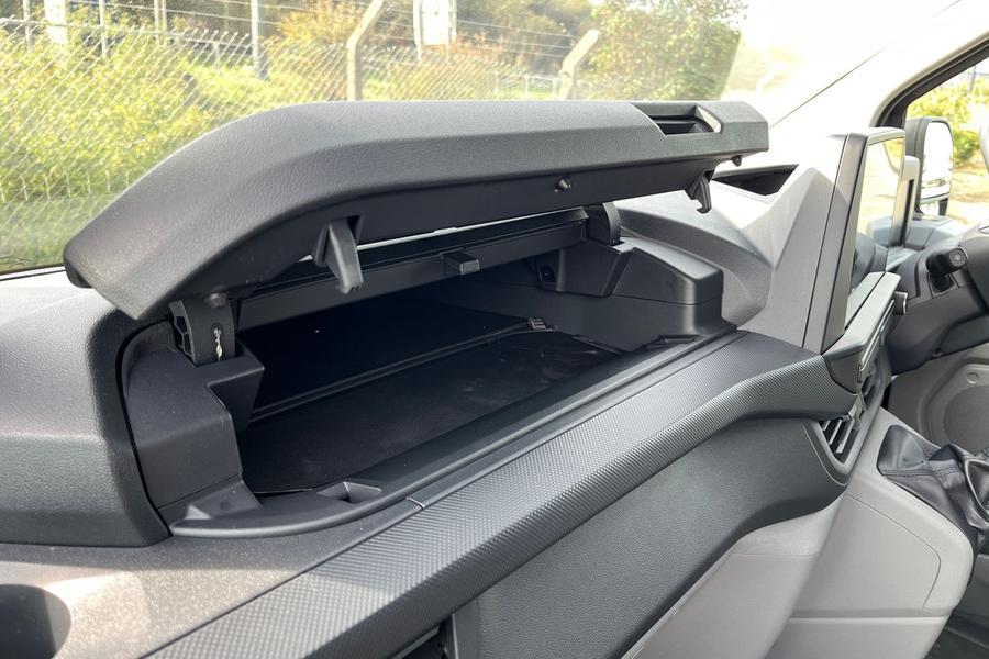 Ford Transit Custom Photo autoimg-fbfff1bc8fc82b4fde03b53c99b9d835d1e88aa6.jpg