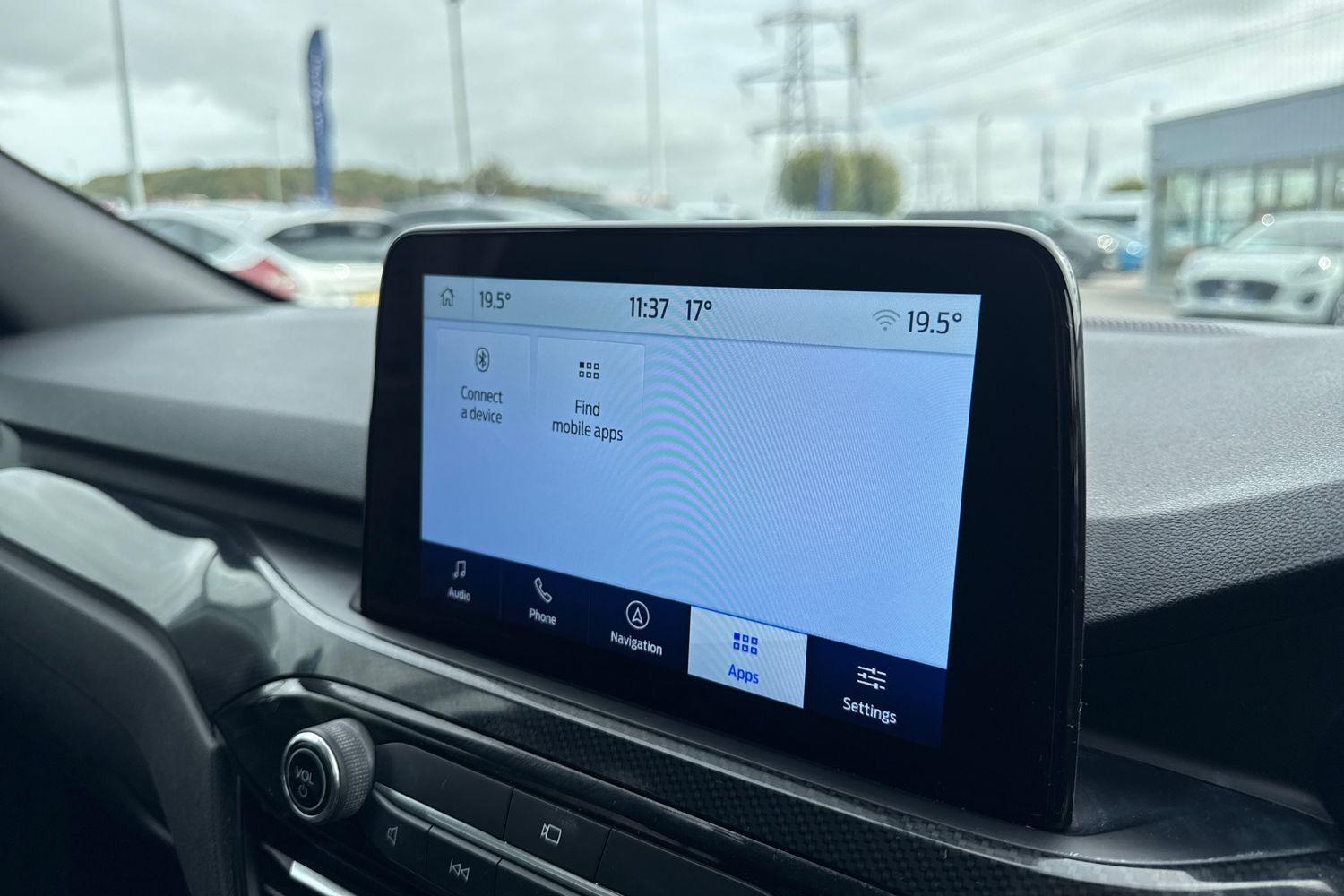 Ford KUGA Photo 26