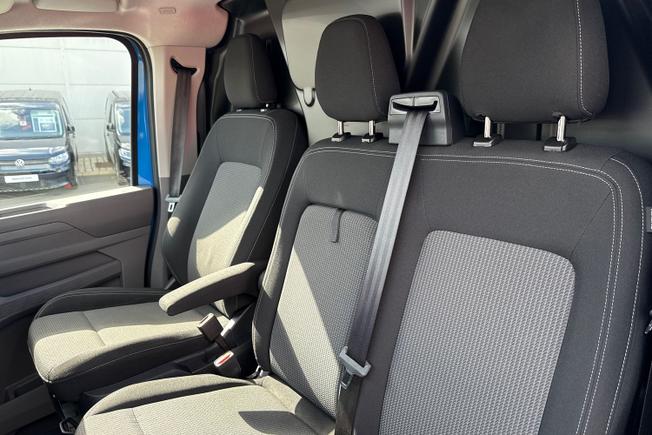 VOLKSWAGEN Transporter Photo 31