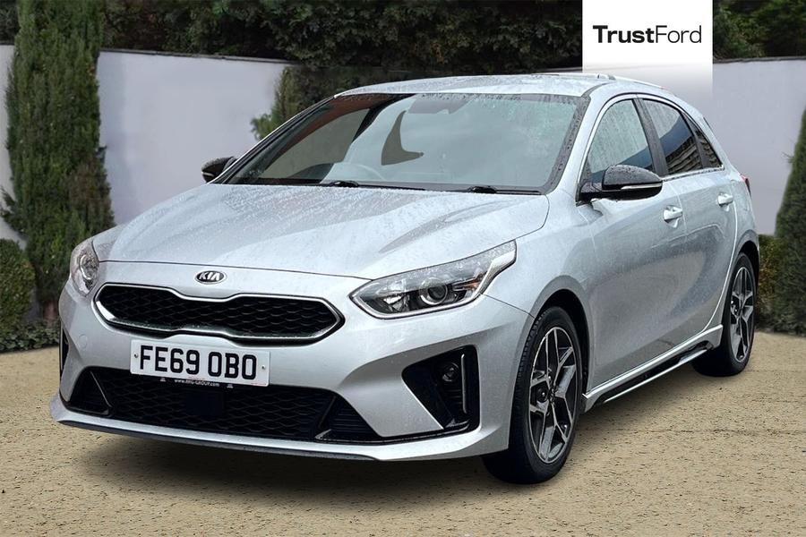 Kia CEED Photo autoimg-fc0664b12a5d026501034ff496d965dff456d2c3.jpg