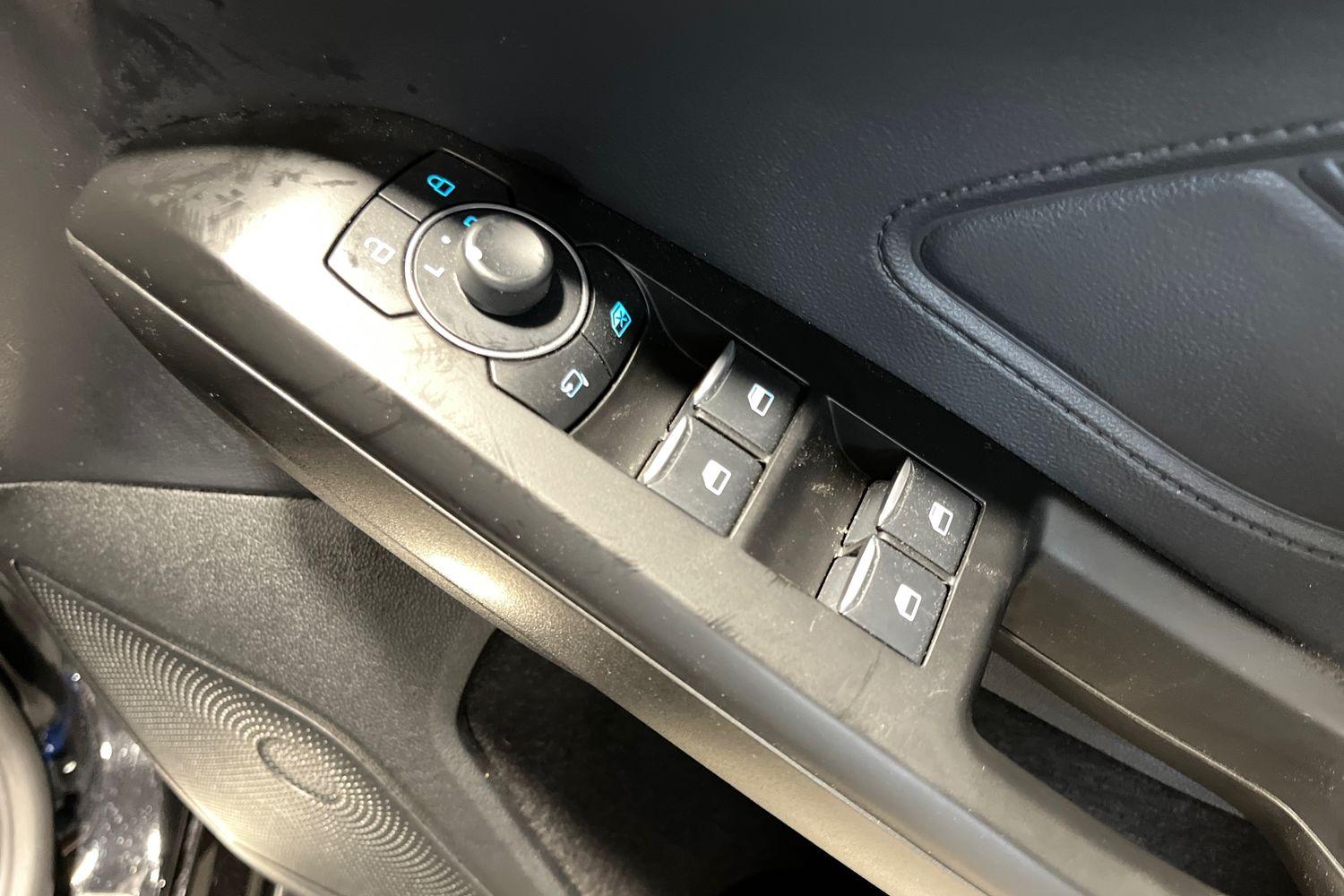 Ford FOCUS Photo 15