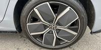 Volkswagen Golf Photo 20