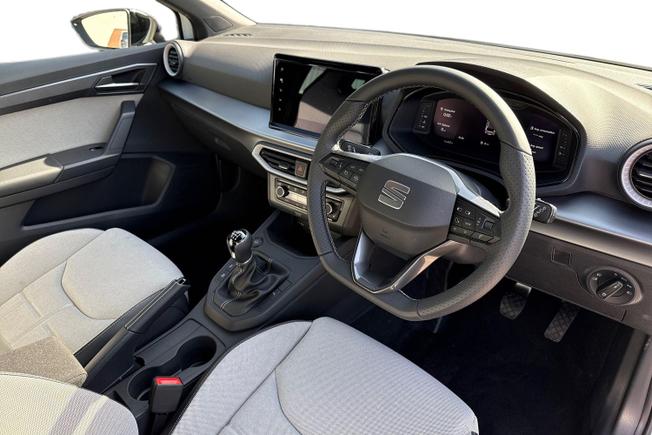 SEAT Ibiza Photo 6