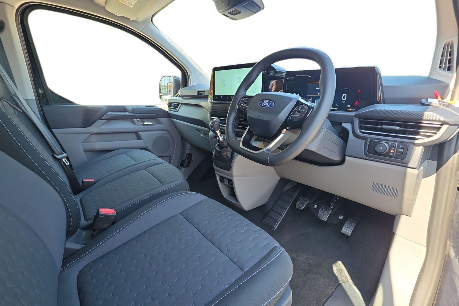 Ford Transit Custom Photo 13