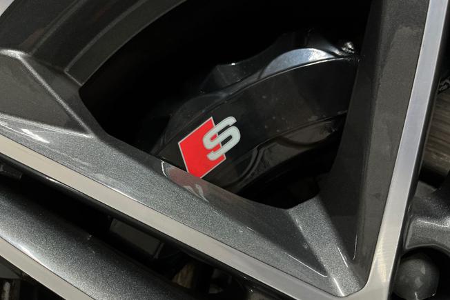 AUDI SQ5 Photo 33