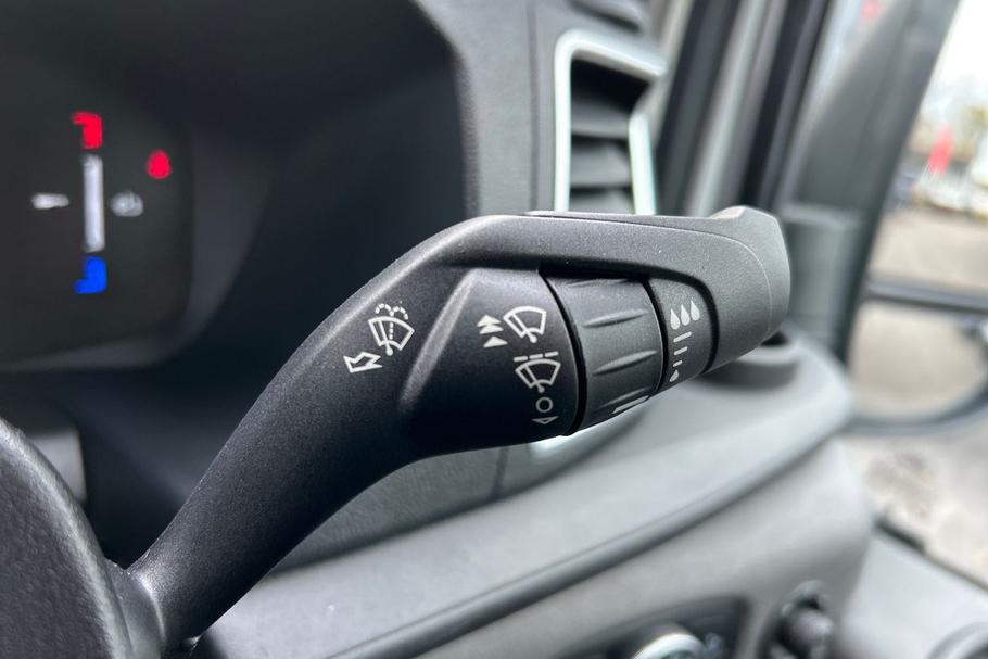 Used Ford E-TRANSIT 40