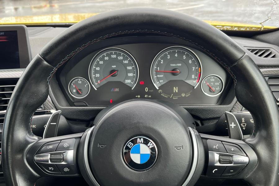 BMW M4 Photo autoimg-fc169bb05c1cce09e234dd6ea75b3e7f4c741194.jpg