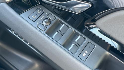Land Rover Range Rover Evoque Photo autoimg-fc18d0d1d8345c733ec68a4a9c9b589911d077a3.jpg