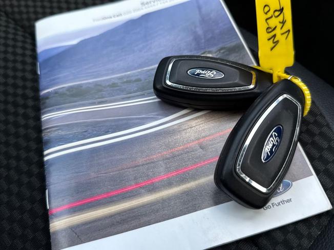 FORD Fiesta Photo 43