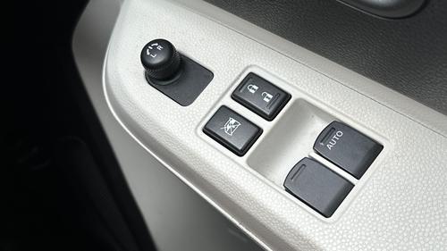 Suzuki Ignis Photo autoimg-fc1beb89ca8ab73bebcce7a76ef074d2ea3541a5.jpg
