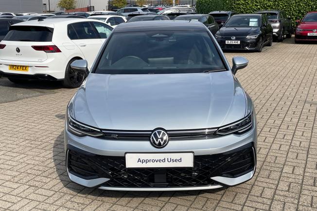 VOLKSWAGEN Golf Photo 39