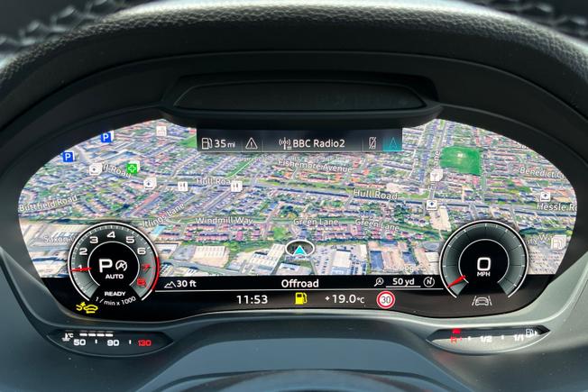 Audi Q2 Photo 31