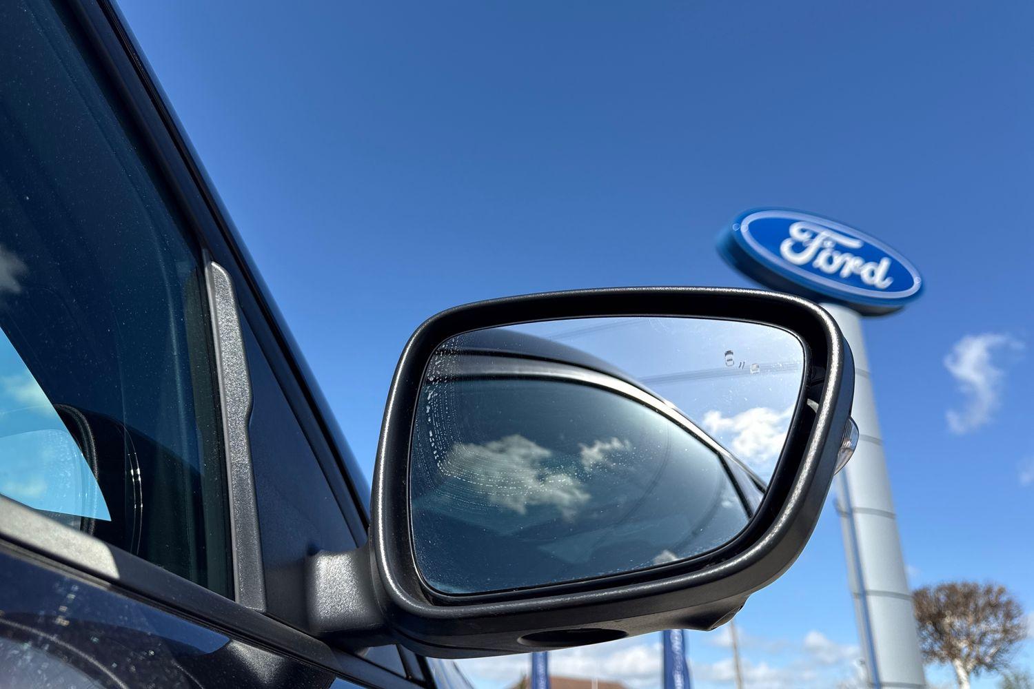 Ford KUGA Photo 31