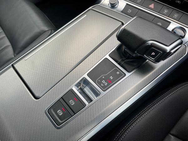 Audi A6 Saloon Photo autoimg-fc1fe22a6f1db1107448516e9945d2a8bede37eb.jpg