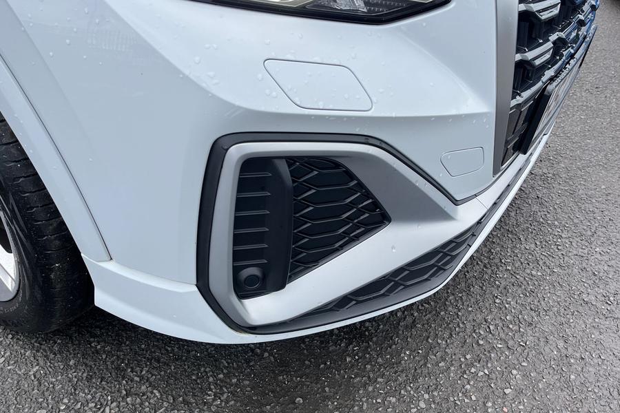 Audi Q2 Photo autoimg-fc20285542f1e9455e56174143d7ea7eecf3c80d.jpg