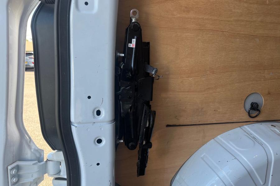 Ford TRANSIT CUSTOM Photo autoimg-fc22bb5b8256cf4301fde0cc53452a4d47673e96.jpg
