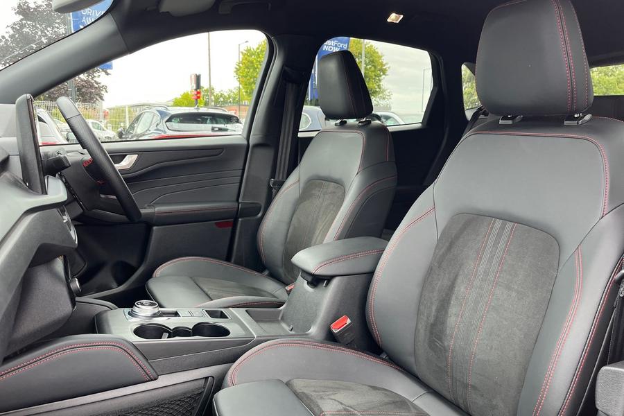 Ford Kuga Photo autoimg-fc25fe5258bbf1ca1f155ab67edebd1f559873df.jpg
