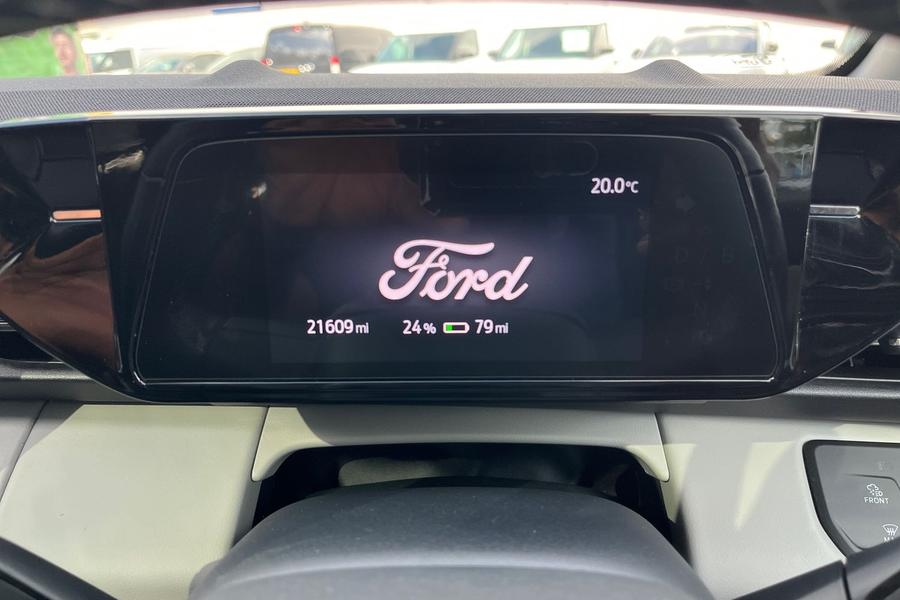Ford Explorer Photo autoimg-fc28c7812cfc907cc8120bfe714d78b5ad1682c9.jpg