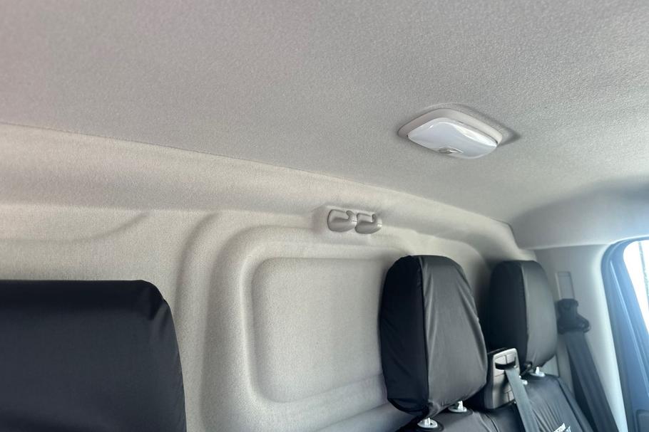 Used Ford TRANSIT CUSTOM PM53OAT 27