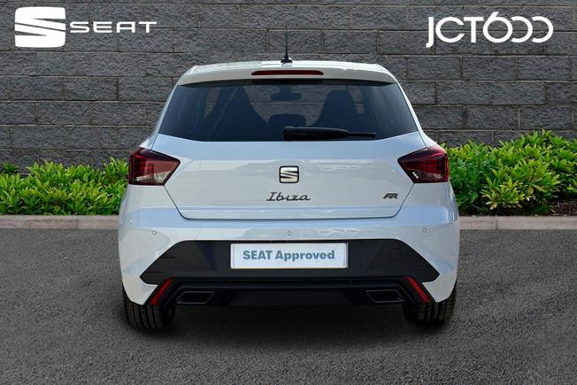 SEAT Ibiza Photo 7