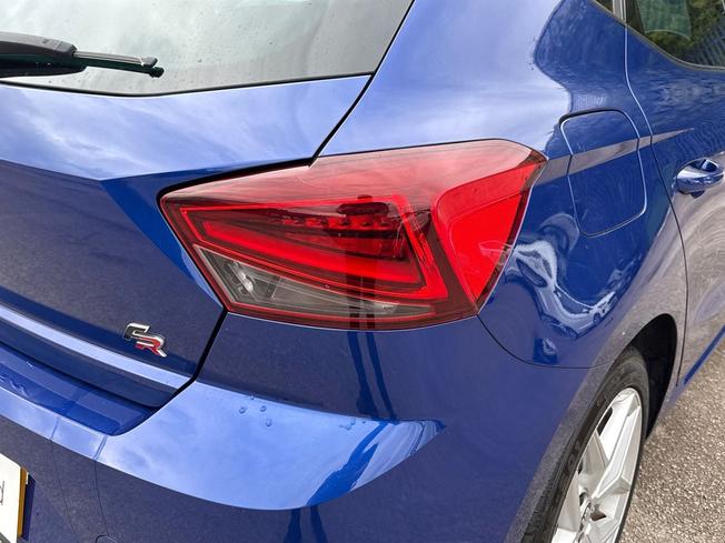 SEAT Ibiza Photo 18