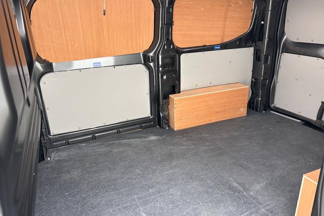 VOLKSWAGEN Transporter Photo 9