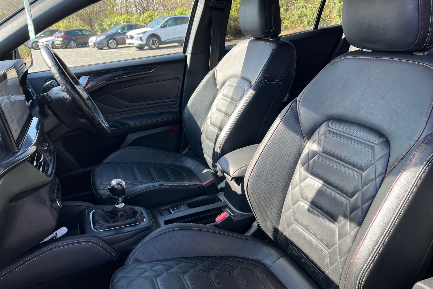 Ford FOCUS Photo 18