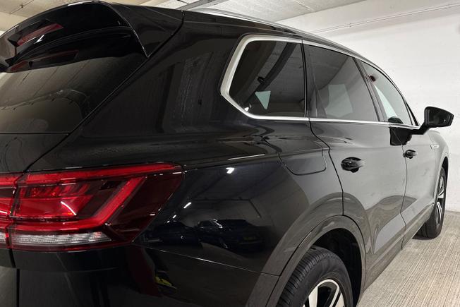 VOLKSWAGEN Touareg Photo 38