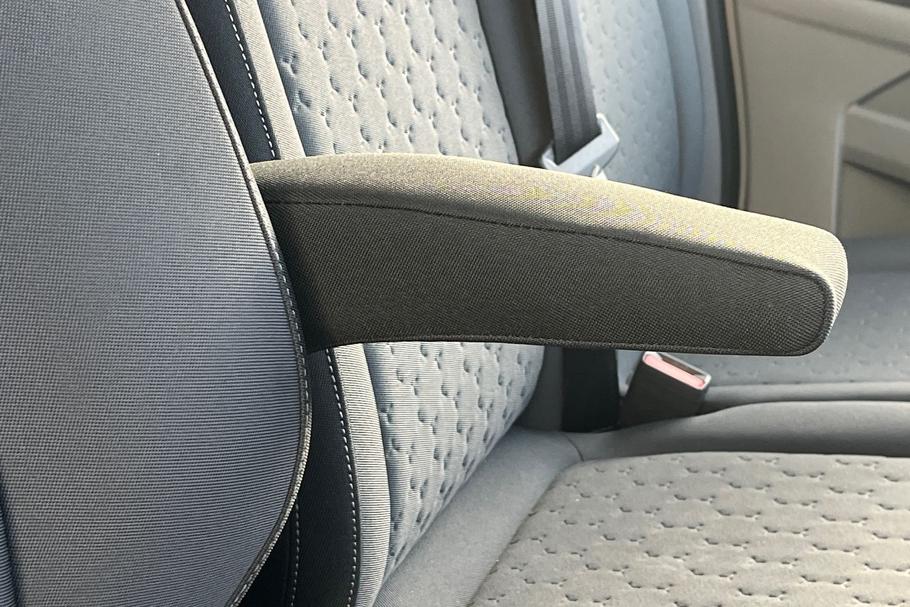 Used FORD E-TRANSIT CUSTOM WR75JBU 35