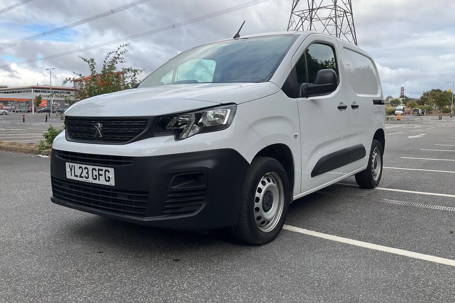 Peugeot PARTNER Photo autoimg-fc39f348ad1d8a0afce8b2e157a7181ea7c28c15.jpg