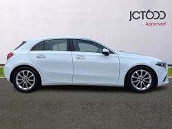 Mercedes-Benz A Class Photo 4