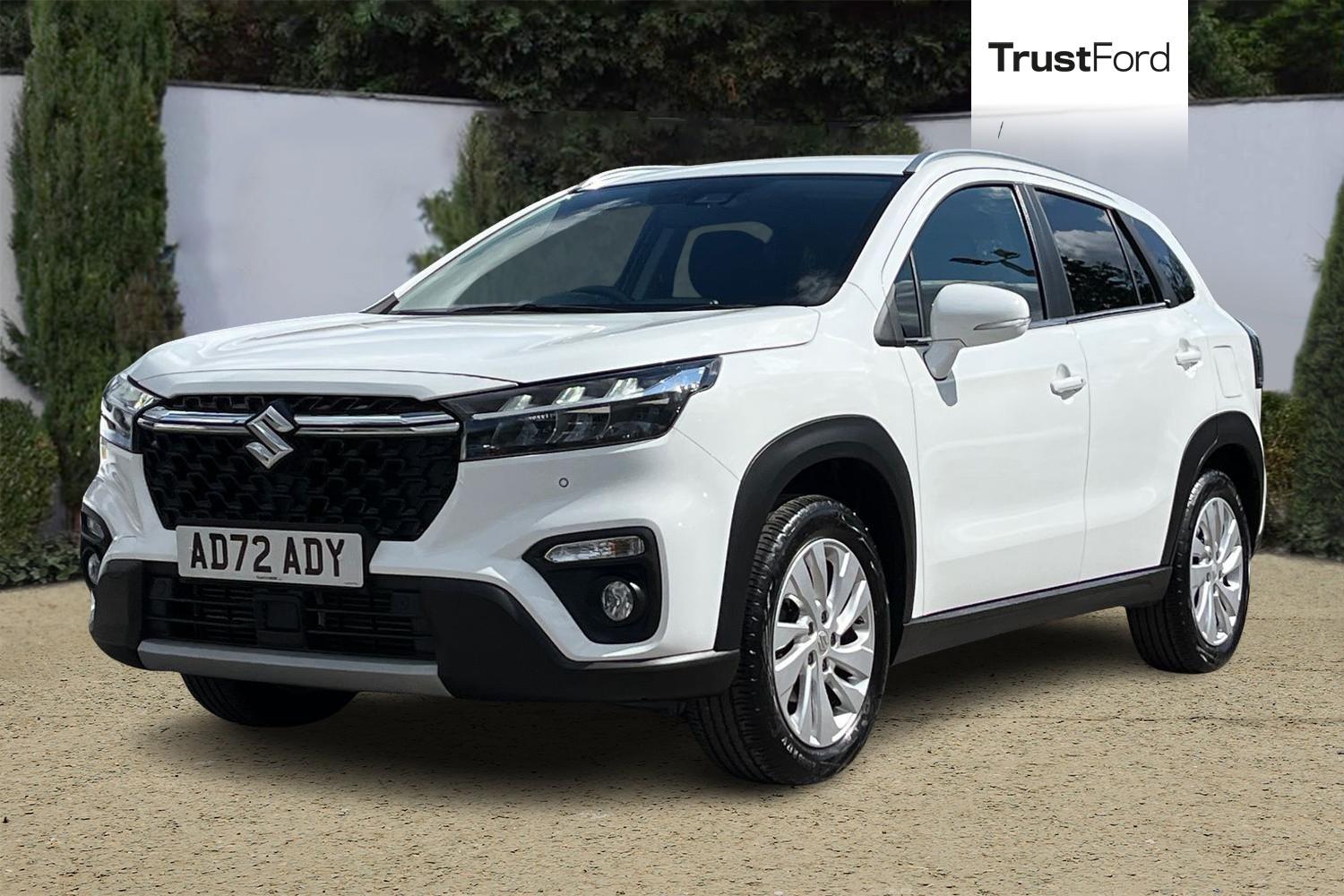 Suzuki S-CROSS Photo 4
