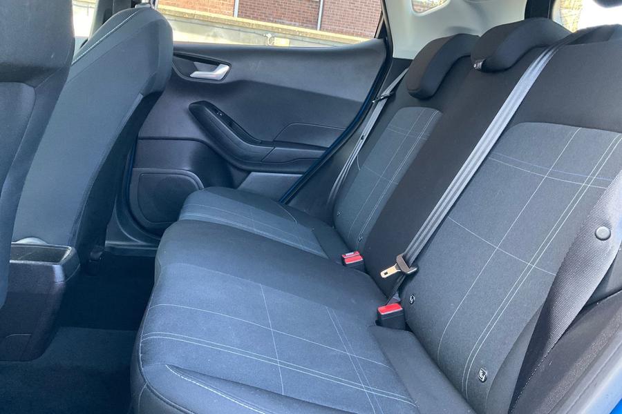 Ford FIESTA Photo autoimg-fc4dc87d66c84599b41a58516cdd32dd12fb672c.jpg