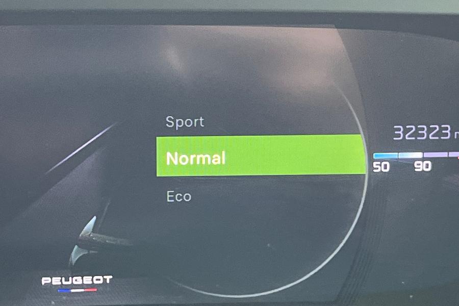 Peugeot 2008 Photo autoimg-fc4e87ba5ccd4986caa77ce33ed823dc1b09aa18.jpg