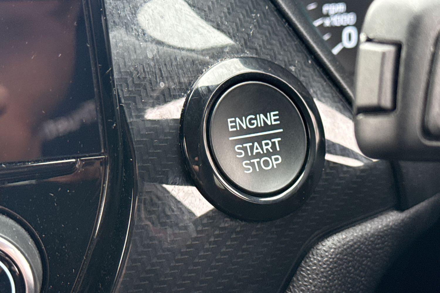 Ford FIESTA Photo 22