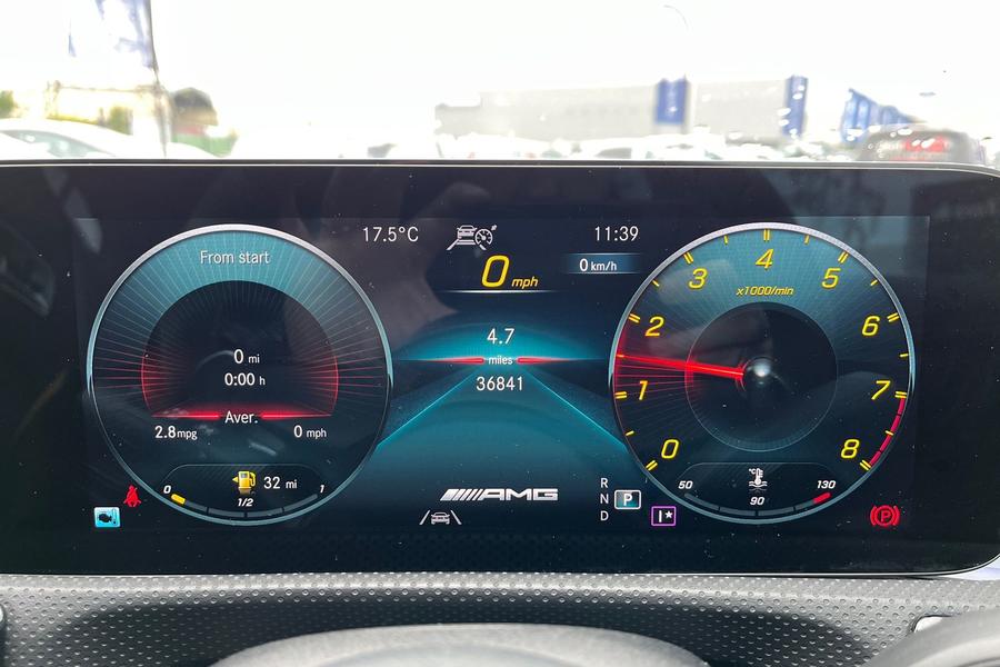 Mercedes-Benz A CLASS Photo autoimg-fc4f7d4e16efd9e8afe5682e6dbd2a3da43ff39e.jpg