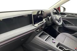 VOLKSWAGEN Tiguan Photo 2