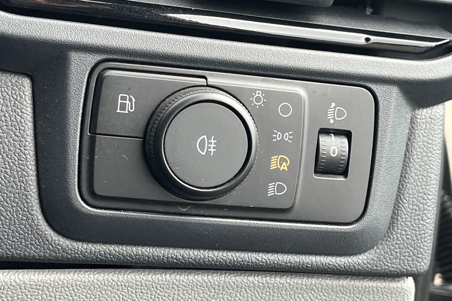 Ford TRANSIT CUSTOM Photo autoimg-fc5c8c119d3c1a922767dfd451e1c22fd8db1020.jpg