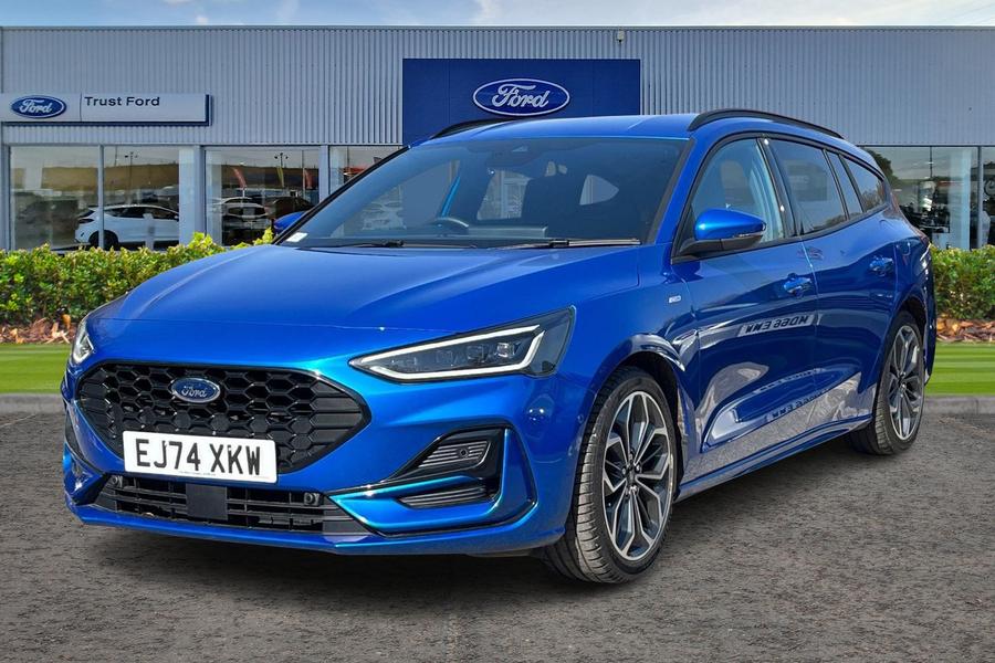 Ford Focus Photo autoimg-fc62bf9b5d1a61bae5b5646dffa4784dcc6d9a4c.jpg