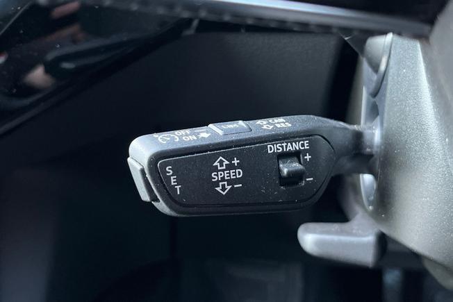 AUDI E-Tron S Photo 55
