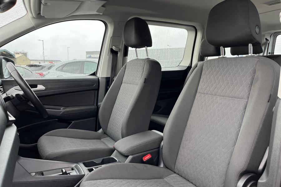 Volkswagen Caddy Maxi Photo autoimg-fc72df77e53f306f77fcdc7e86ead37dcf887727.jpg
