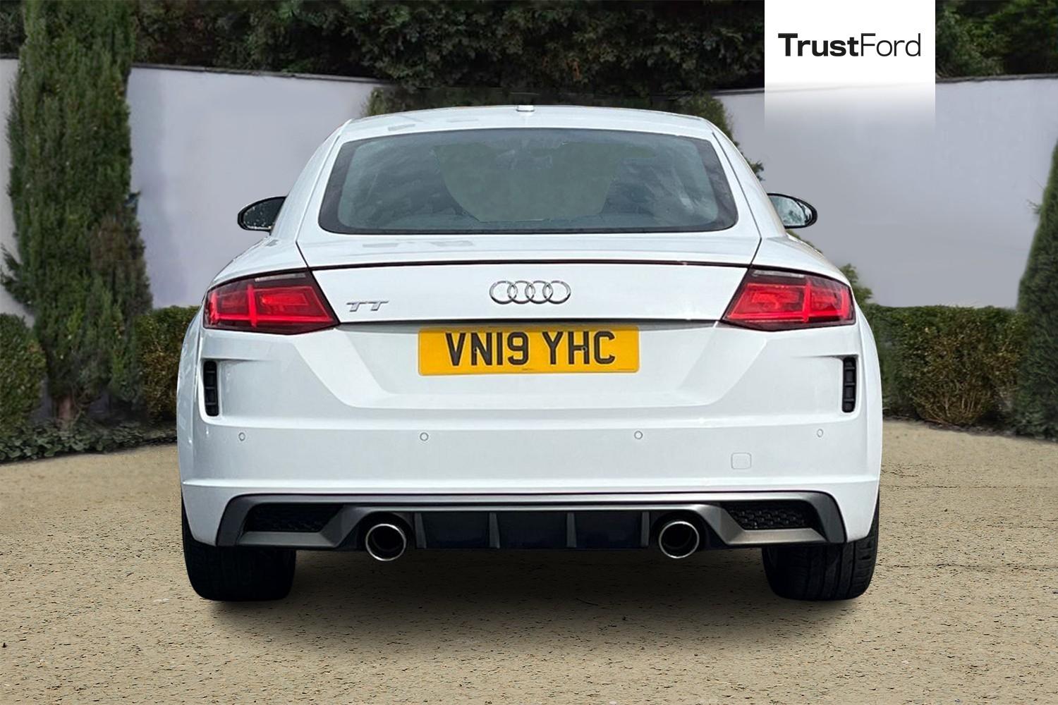 Audi TT Photo 6