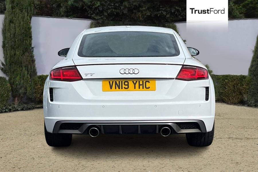 Audi TT Photo autoimg-fc73da5dea00186258cabb61d372e8ada3b2d1c5.jpg
